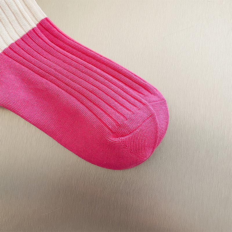 Gombík žobrák colorblock ponožky